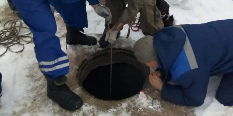 Қызылордада кәріз құдығына құлап кеткен баланың мәйіті табылды
