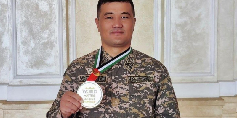 Әскери қызметші джиу-джитсудан әлем чемпионы атанды