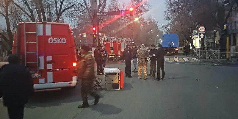 Алматыдағы өрт: Эвакуацияланған адамдардың көбі шетелдіктер