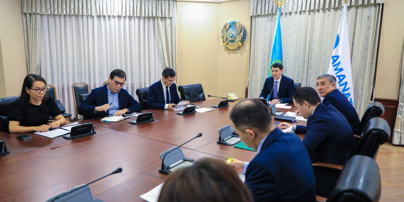 «AMANAT» қаржылық сауаттылық күнін белгілеуді ұсынды