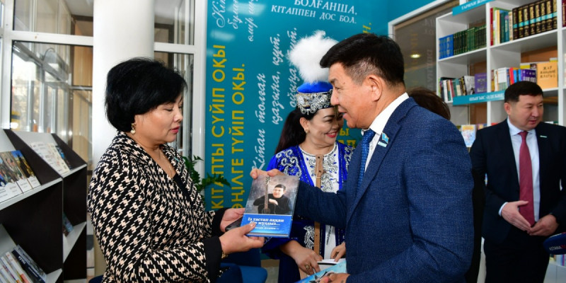 "Кітап-AMANAT": Ақтөбеде кітап орталығы ашылды
