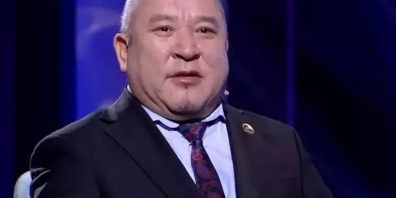 «Екеуіміз бөлек тұрамыз»: Актер Қуандық Шәкіржанов отбасында туындаған мәселесін бөлісті