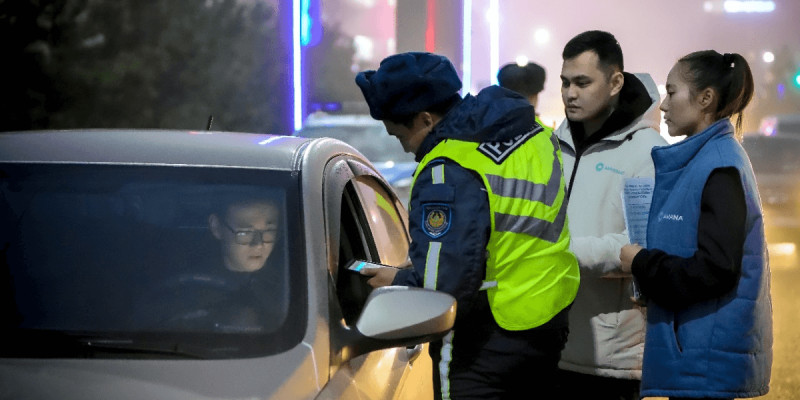 Жастар қанатының көлікті тұраққа дұрыс қою акциясы Алматы және Шымкент қалаларында жалғасты