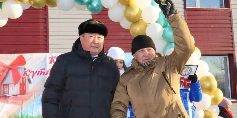 Абай облысында 30 отбасыға жаңа пәтердің кілті табысталды