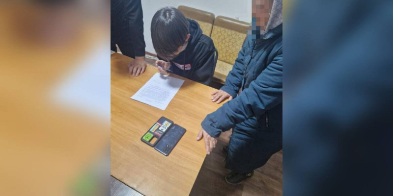 Оқушы араздасып қалған құрдасының атынан «жарылғыш зат» туралы хабарлама берген