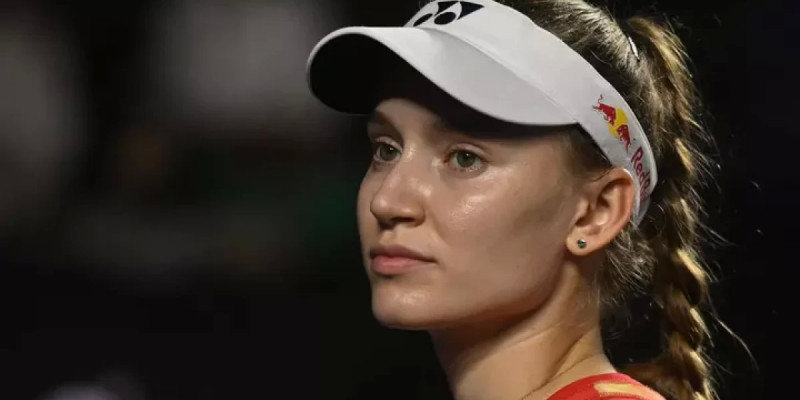 Елена Рыбакина әлемнің бірінші ракеткасын жеңді