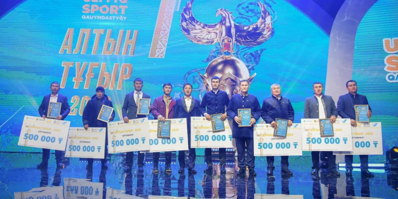 Спорт салауатты өмір салтына тәрбиелейді