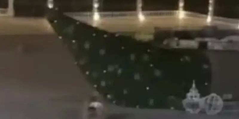 Ақтауда бас шыршаны жел ұшырып әкетті (ВИДЕО)