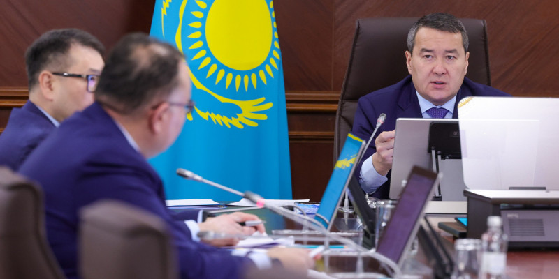 Үкіметте дәрілік заттар мен зергерлік бұйымдарды таңбалауды енгізу талқыланды