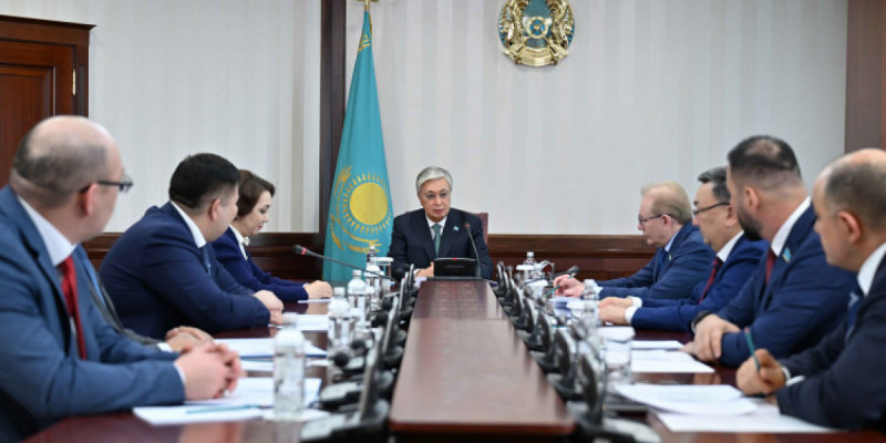 Президент Парламенттегі партия фракцияларының жетекшілерімен кездесті