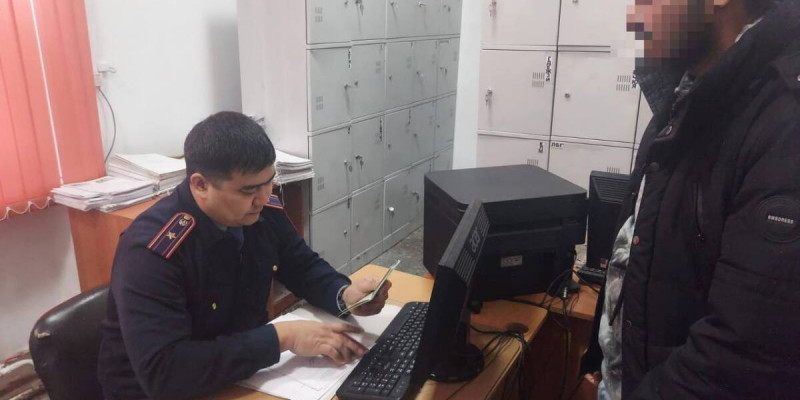 Абай облысында қос азаматтықпен жүрген ер адам елден шығарылды