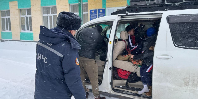 Абай облысында Моңғолияның 13 азаматы құтқарылды