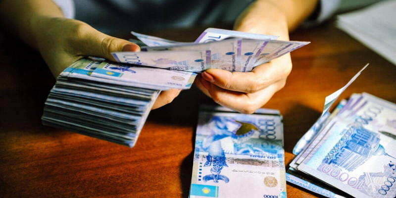 Түркістан облысы білім басқармасының есепшісі тексеру кезінде өзіне қол жұмсаған