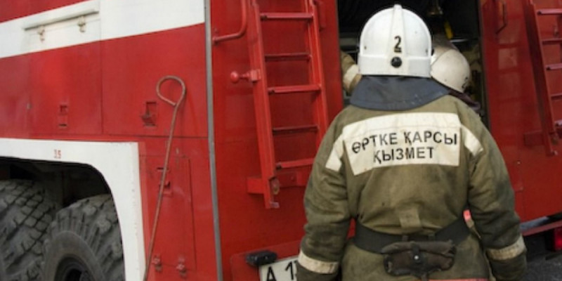 Астанада салынып жатқан көпқабатты тұрғын үйден өрт шықты