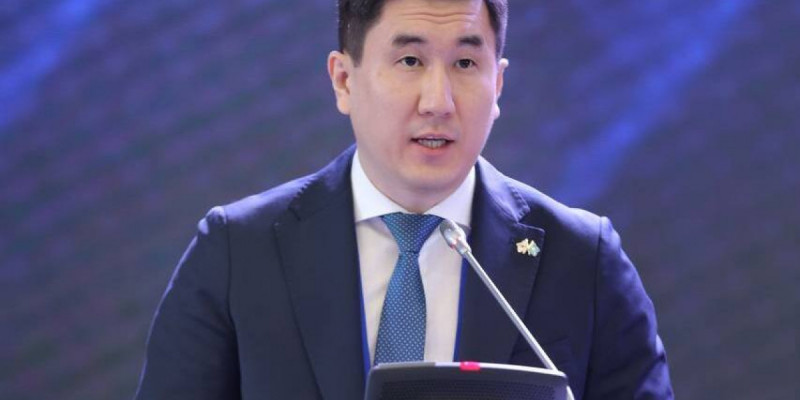 Біз – әртүрліміз, бірақ біз – теңбіз және біргеміз – Юрий Шин