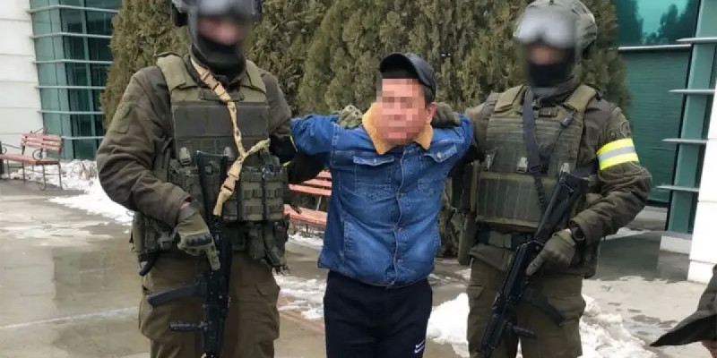 Ақтауда 1 келі есіріткіні жұтып алған шетелдіктер ұсталды