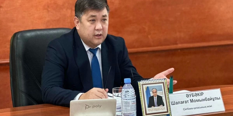 Парамен ұсталған Сәтпаев әкімінің ісі сотқа жетті