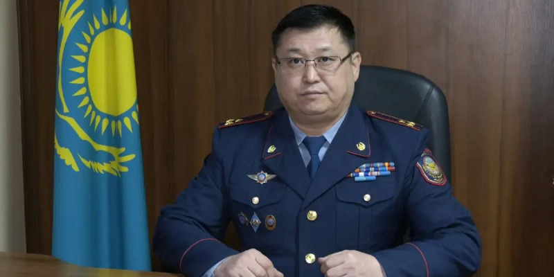 Қызылордада ҚАЖД бастығы суға батқан баланы құтқарып қалды