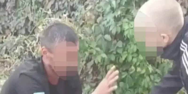 Қонаевта бір топ жасөспірім мас адамдарды соққыға жыққан