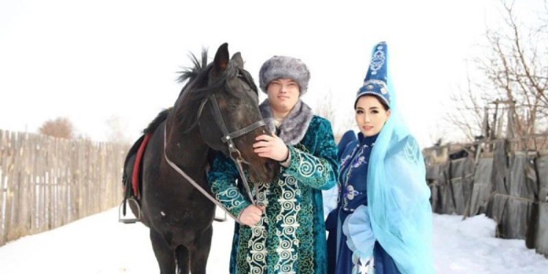 Павлодар облысының полицейлері формаларын ұлттық киімге ауыстырды