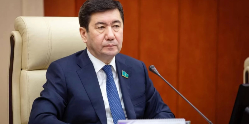 Ерлан Қошанов: Құрылтайда айтылған мәселелер Парламент мінберінде көтеріліп, нақты іске асырылатын болады
