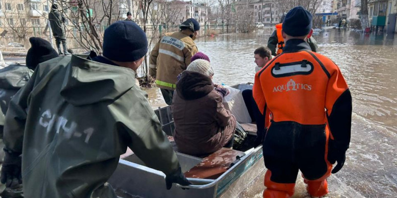Су тасқыны: Құтқаруға 4 мыңнан аса адам, 1300 техника жұмылдырылды