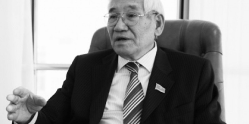 Мемлекет және қоғам қайраткері Өмірбек Байгелді өмірден өтті