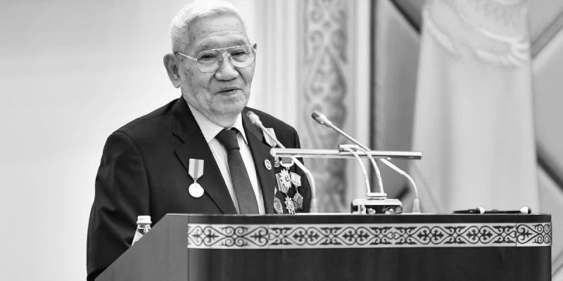 Мемлекет басшысы Өмірбек Байгелдінің отбасына көңіл