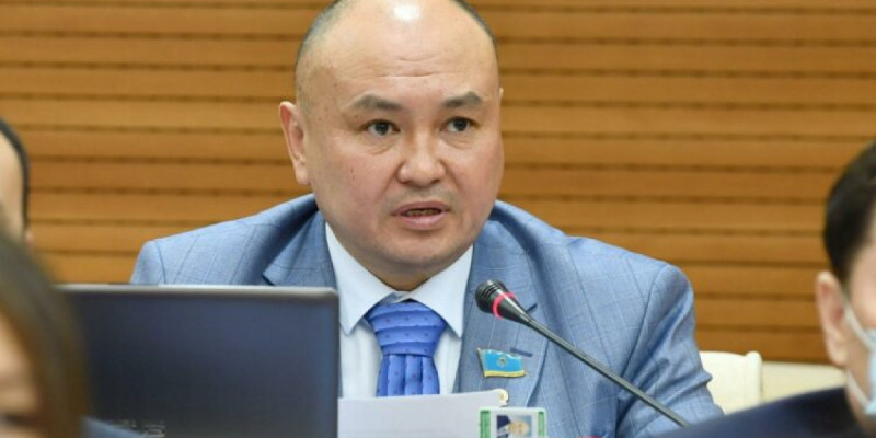 "Біз экспорттаған мыстан Қытай мен Түркия дайын өнім жасап, өзімізге сатады": депутат өнім шығаруға шұғыл көшуіміз қажет екенін айтты