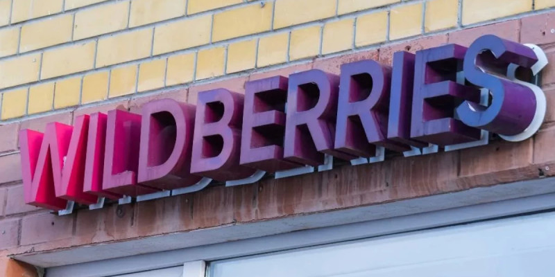 Wildberries клиенті берген тапсырысының орнына миллиондаған ақша мен күміс құйма алған