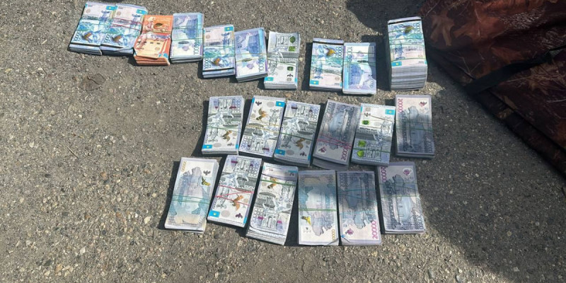 Өскеменде сейфтен 94 миллион теңге ұрлағандар ұсталды