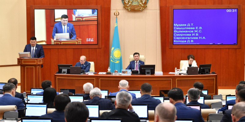Ерлан Қошанов: Жаңа заң жобасы қоғамды құмар ойындарға тәуелділіктен тиімді қорғауы керек