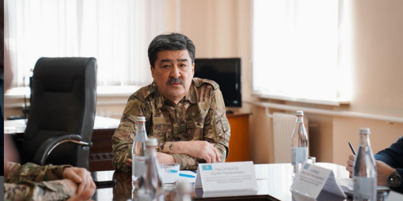 Экология министрі өрт шыққан Семей орманына арнайы барды