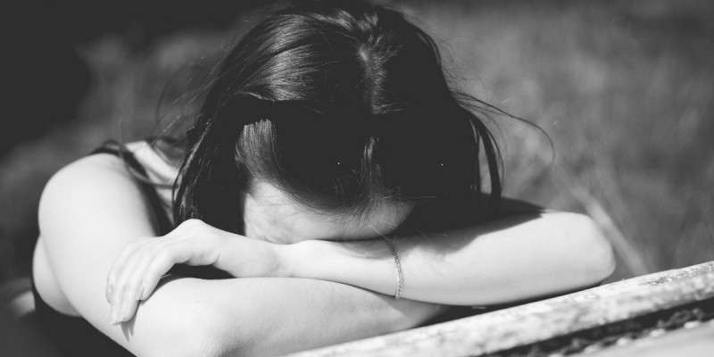 Павлодарда студент қыз өз-өзіне қол жұмсады