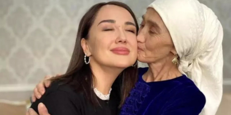 «Ең жақын досың – өмірлік серігің»: Ләйлә Сұлтанқызының анасы ерлі-зайыптыларға кеңес берді (ВИДЕО)