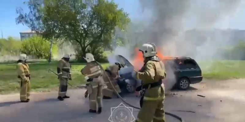Қостанай облысында бір күнде 2 көлік өртеніп кетті