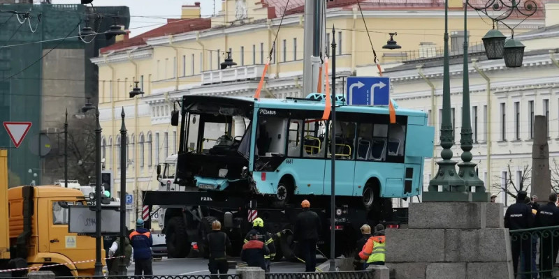 Санкт-Петербургтегі автобус апаты: Автоколоннаның басшысы ұсталды