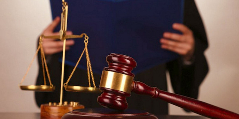 Өгей ұлын ұрып өлтірді деп айыпталған студентке прокурорлар 20 жыл сұрады