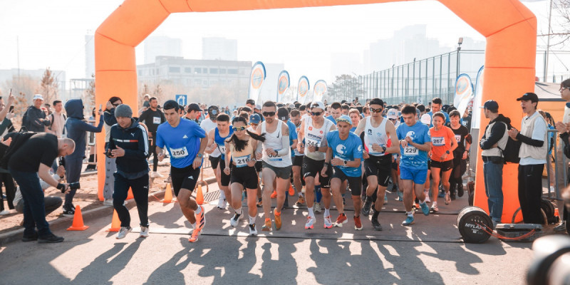 «Run for autism» жүгіруден қайырымдылық марафонына 16 қаладан 2 мыңнан астам адам тіркелді