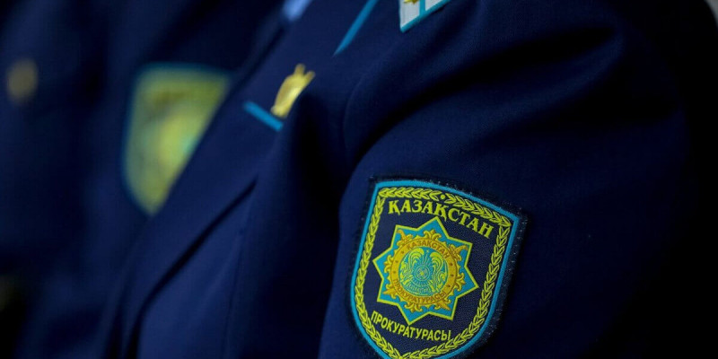 Алматыда бизнесті заңсыз тексерген мемлекеттік қызметкер жазаланды