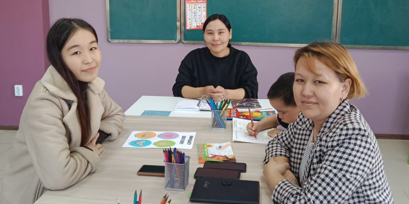 «Атамекеннің» қолдауымен көпбалалы ана Ақтөбеде оқу орталығын ашты