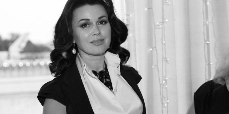 Актриса Анастасия Заворотнюк қайтыс болды