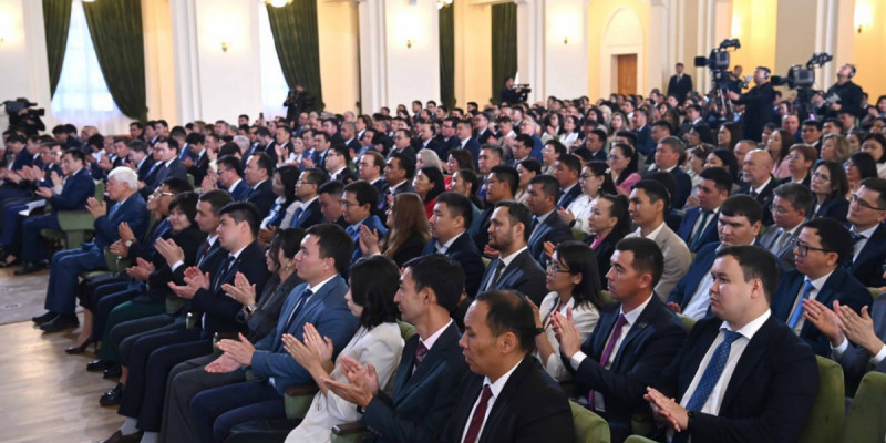 Биыл жас ғалымдарға 200 пәтер берілетін болды – Қасым-Жомарт Тоқаев
