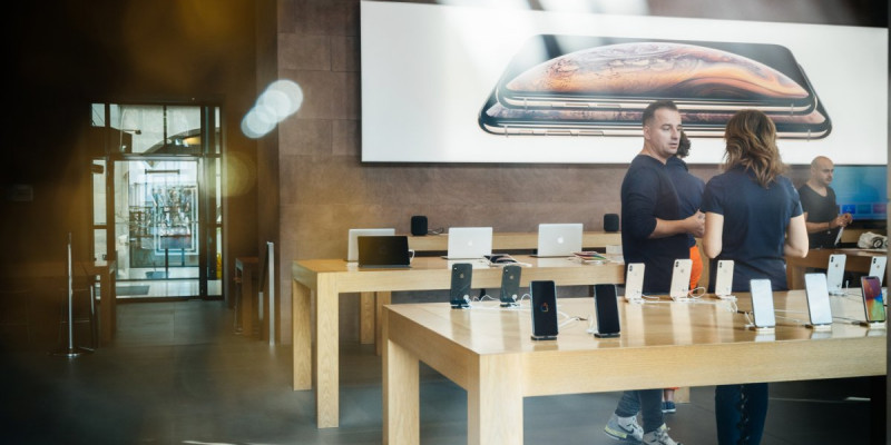 Қытай азаматтары жалған iPhone үшін 30 жылға сотталуы мүмкін