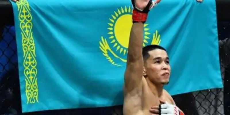 Асу Алмабаев UFC-де үшінші рет жеңіске жетті