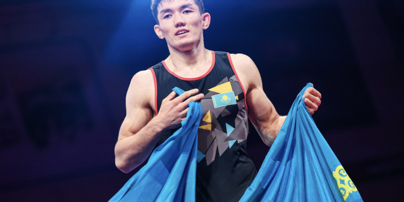 Мерей Мәулітханов Азия чемпионатында алтын алды