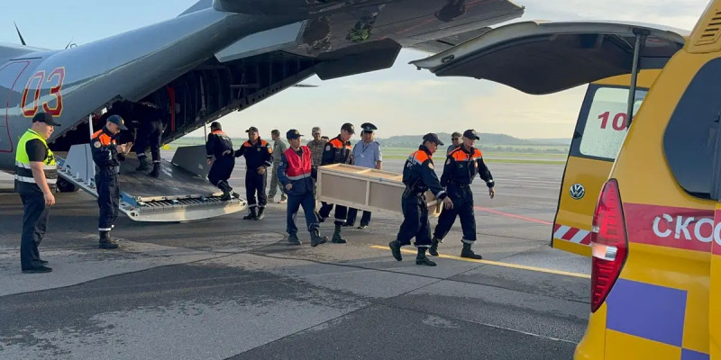 Қырғыз елінде қаза болған балалардың денелері Өскеменге жеткізілді