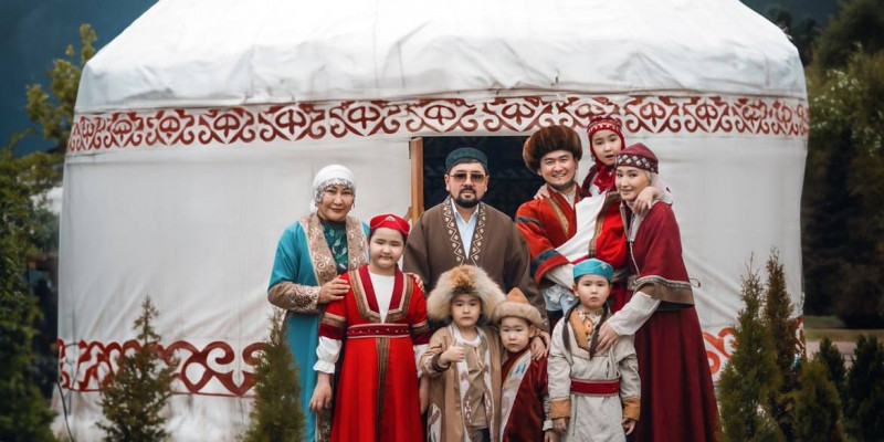 «Алладан сұрап алғам»: Төреғали Төреәлі ұлына ерекше есім қойды (ВИДЕО)