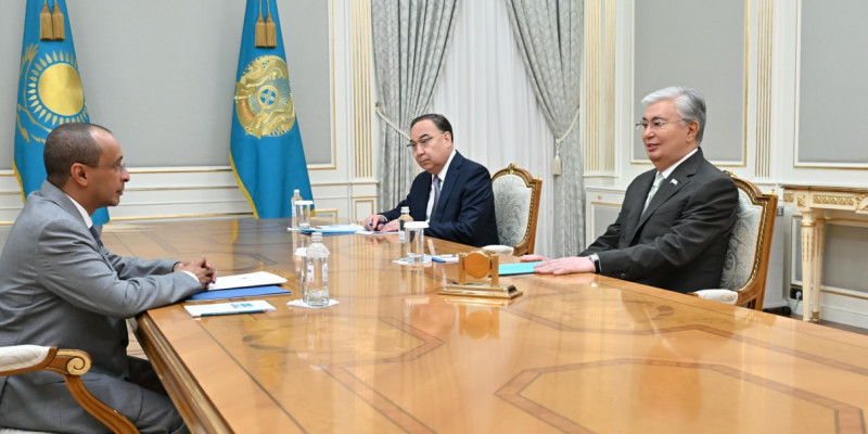 Мемлекет басшысы БАӘ-нің Қазақстандағы елшісін қабылдады