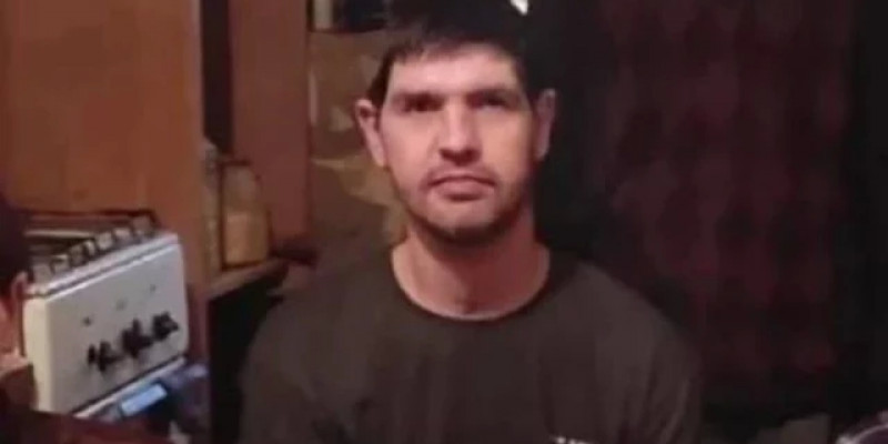 «Кіші ұлымды жерлеп жатқанда, үлкен ұлым жоғалып кетті»: Шымкент тұрғыны 42 жастағы ұлына іздеу салады